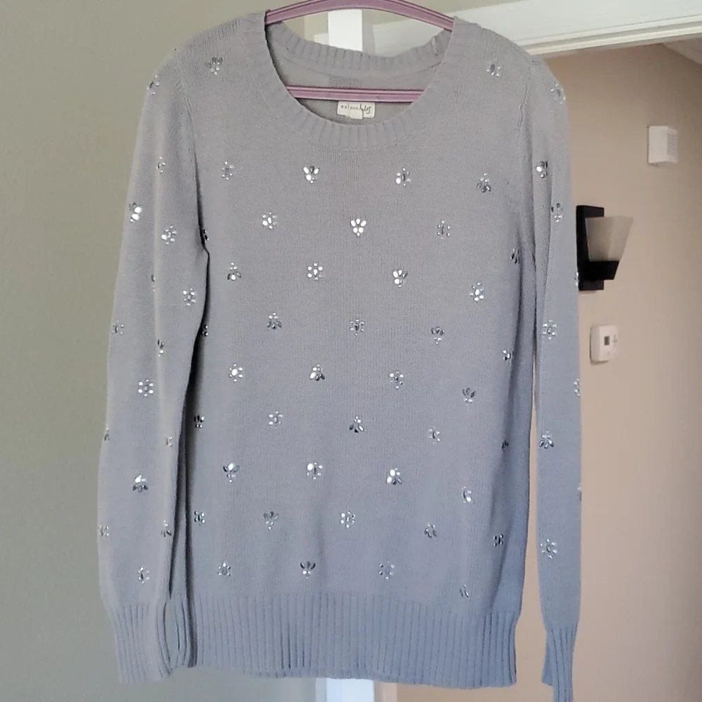 Size M Maison Jules Sweater! - Picture 3 of 5